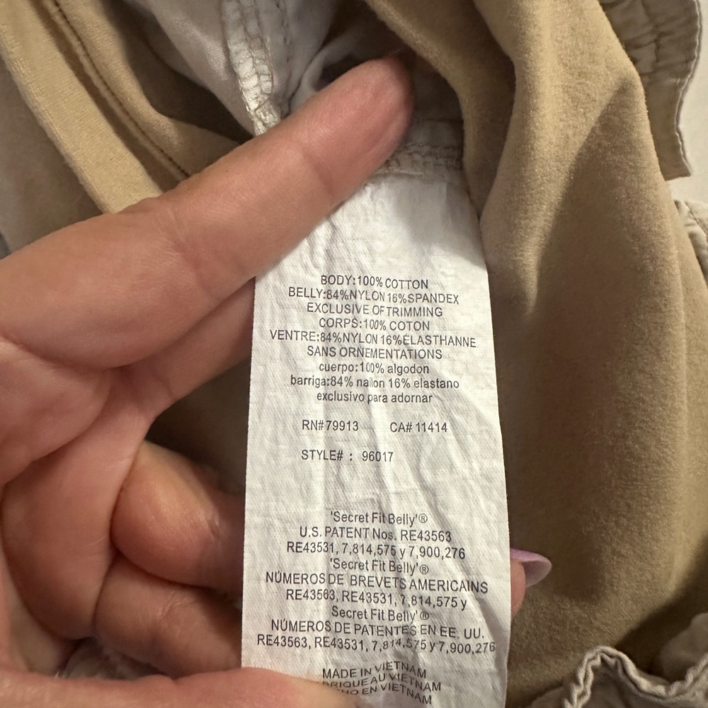 Motherhood Maternity 3pc Bottoms - Picture 7 of 16